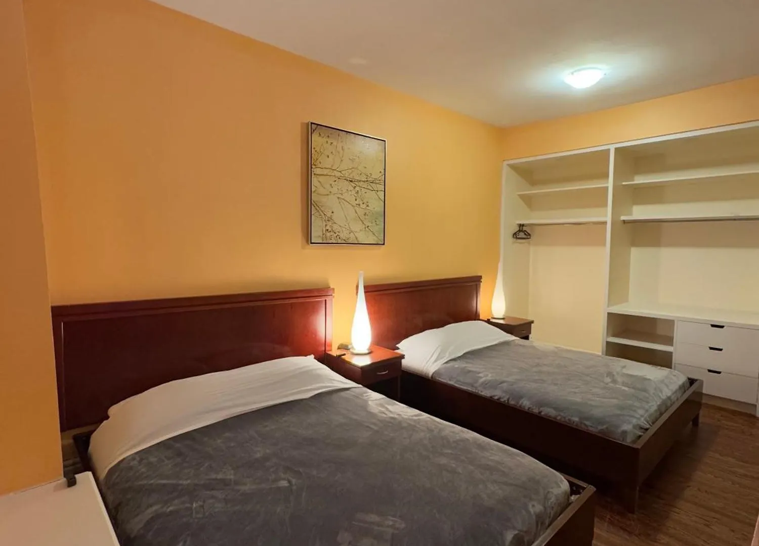 Homestay Huntley Inn Toronto Canada
